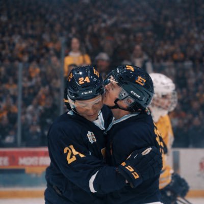 lowcxastle's profile picture. homophobic minggir dluu isinya bl doang