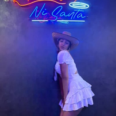 K_B_a_r_b_i_e's profile picture. KB