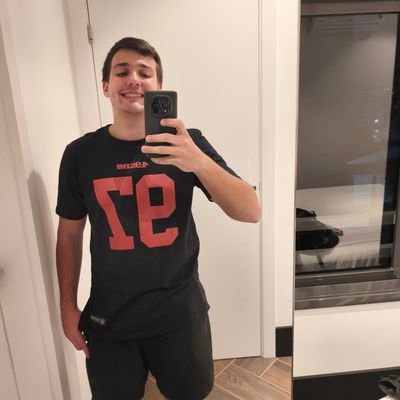 duddusz's profile picture. 