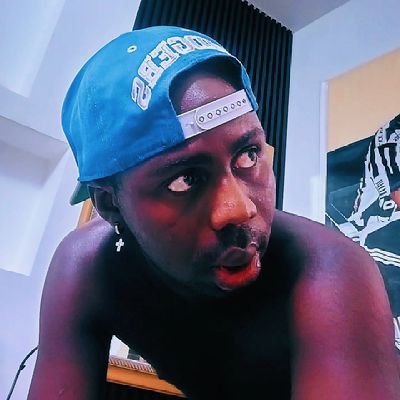 Crisallover's profile picture. STREAMER 🫨
A UNIQUE STAR ✴️
I'm nothing Without ✝️