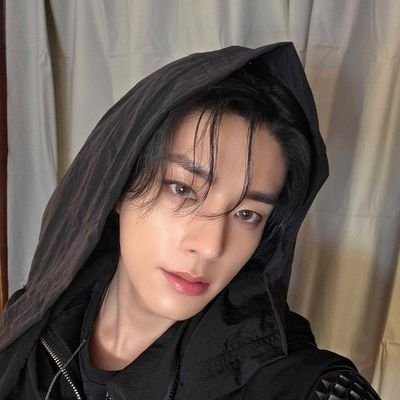 jieecuk's profile picture. user kamjagiya
 •°☆□•°▪︎ #ENHYPEN