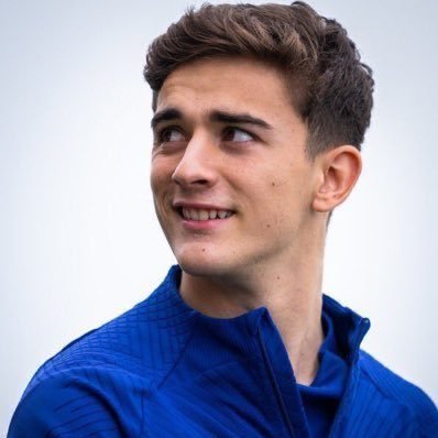 Mleo_10's profile picture. 𝗙𝗼𝗼𝘁𝗯𝗮𝗹𝗹 • 𝘀𝗲𝗿𝗶𝗲𝘀 • 𝘄𝗿𝗲𝘀𝘁𝗹𝗶𝗻𝗴 • 𝘁𝗲𝗻𝗻𝗶𝘀