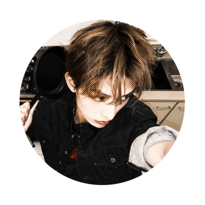 zyuufan's profile picture. fiction of https://t.co/RH0ZxFEtGX In perfect harmony with the stage — effortless in every note and step, a quiet storm wrapped in spotlight allure.