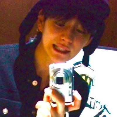 teugays's profile picture. 