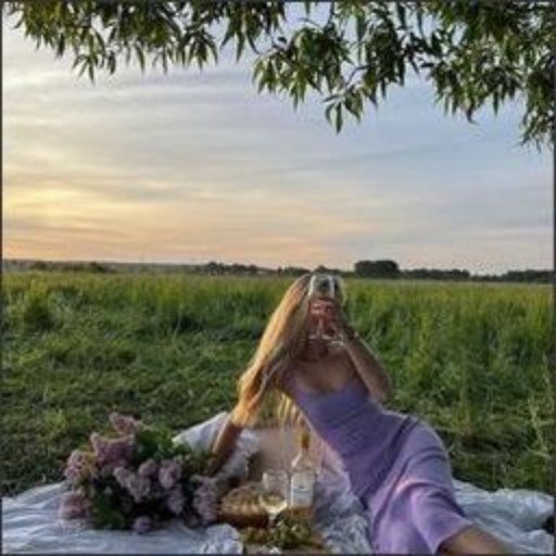 nagid2224's profile picture. Life isn’t perfect but your makeup can be. 💄👑🌈