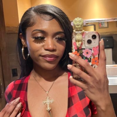 bbymalx's profile picture. 