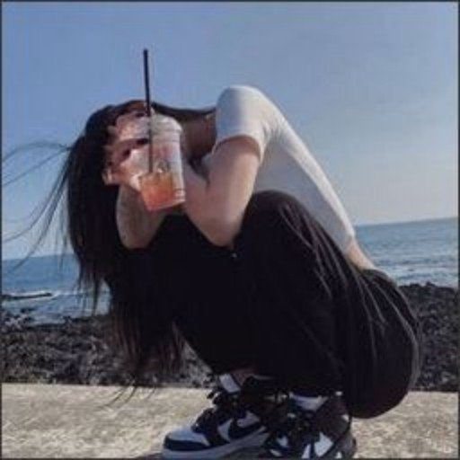 suitsson86991's profile picture. Life is made of small moments like this. 🌟📸🍃