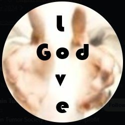 joy_a_collura's profile picture. Resilient housewife standing for truth -