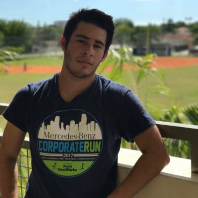 ErickMendoza305's profile picture. Pokemon Scarlet Violet Muk Smeargle Player 😎