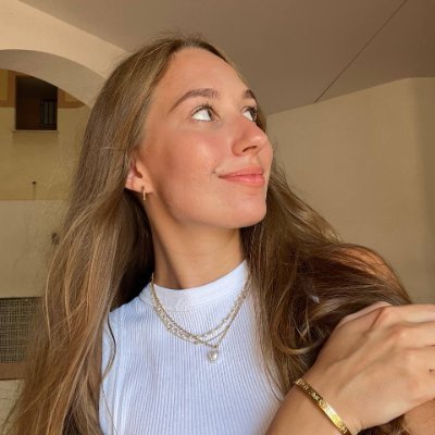 Jennifer33qy's profile picture. “Faith is taking the first step even when you don’t see the whole staircase.”#Yoga  Hiking