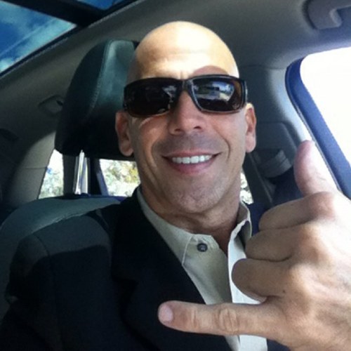 RobertoPlazola's profile picture. 