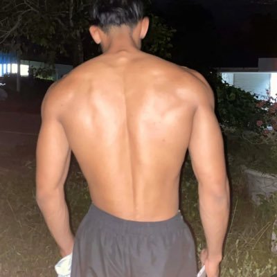 XLBorneoT's profile picture. 