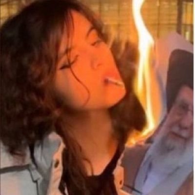 Lucyluxoxo3's profile picture. 