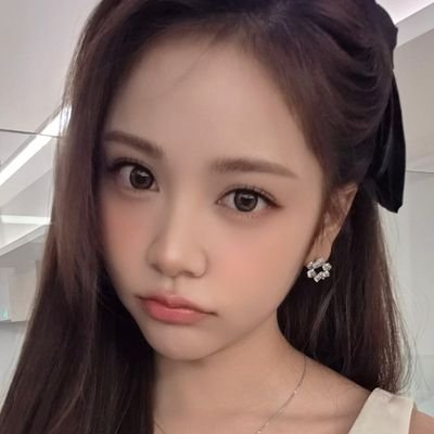 daisysiri58's profile picture. sundaisystore kena 🍣 | order only on https://t.co/qtrT355ran