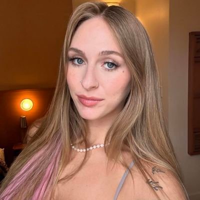 Angel_Young001's profile picture. My heart beats for one thing alone: forever with someone who sees the real me. Let's create our own love story, one chapter at a time. 💕