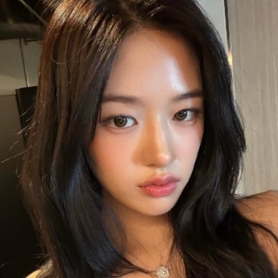 fmleechann's profile picture. 