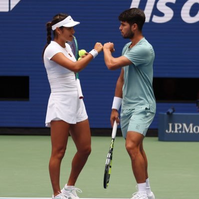 emmajecartae's profile picture. 💕 ❤️ 2026 é nosso