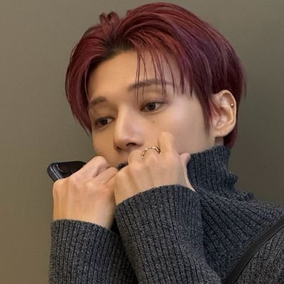 iemptywoo's profile picture. 
