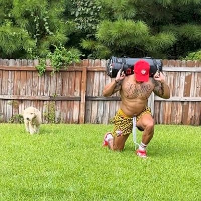 MrStealYaDonuts's profile picture. 