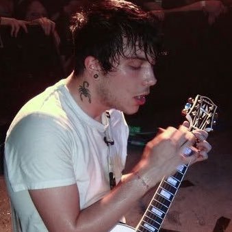 prrinxy's profile picture. dumb teen girl