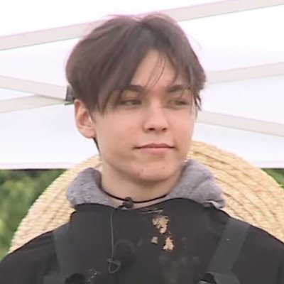 potetofurai's profile picture. Forever crying over Kato Shigeaki. Perpetual Vernon Brainrot | 💎Seventeen✨Vernon |🍓NEWS✨ Shige |🐯 Travis Japan ✨ Chaka ✨Main Character Club✨ 💜💛💚 She/Her