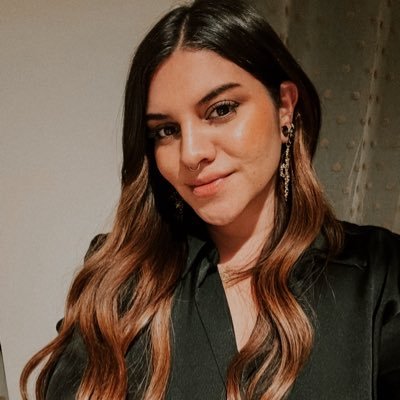 selAPela_'s profile picture. 𝐻𝑎𝑔𝑜 𝑓𝑜𝑡𝑜𝑠 𝑦 𝑣𝑖𝑠𝑖𝑡𝑜 𝑏𝑎𝑟𝑒𝑠 | 𝑇𝑢 𝑒𝑠𝑝𝘪𝘢 𝑠𝑜𝑣𝑖𝘦́𝘵𝘪𝘤𝘢 𝑑𝑒 𝑐𝑜𝑛𝑓𝑖𝑎𝑛𝑧𝑎 | 𝑪𝒂𝒔𝒕𝒊𝒛𝒂 𝑨𝑻𝑴 𝟏𝟗𝟎𝟑 | 🌻🔪🍋