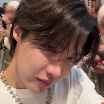 yooneatme's profile picture. Too fast to live, too young to die |fan account| ⋆⭒˚.⋆ ❀˖°