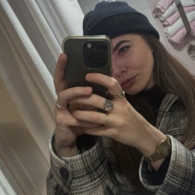 rklazz's profile picture. hated, ignored, never adored x