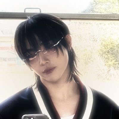 anheladodelirio's profile picture. ⠀⠀      就打我不倒      REVENGE