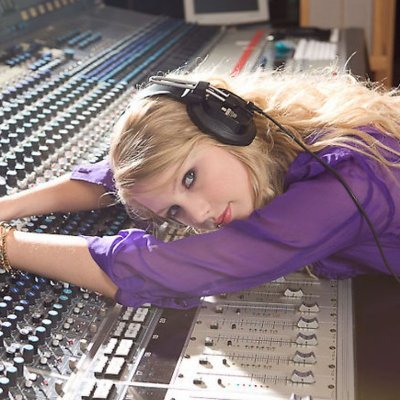 gascarbonicole's profile picture. ela/dela