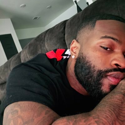 Wesley13ofem's profile picture. Y'all Mind If I Praise God a Lil Bit?....................