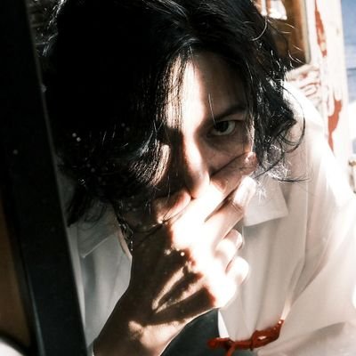 yatagarasunot's profile picture. 月闇匠 founder, disgner artist and ceo of yuugen, stylist, shodō-shi, japanese style painter.