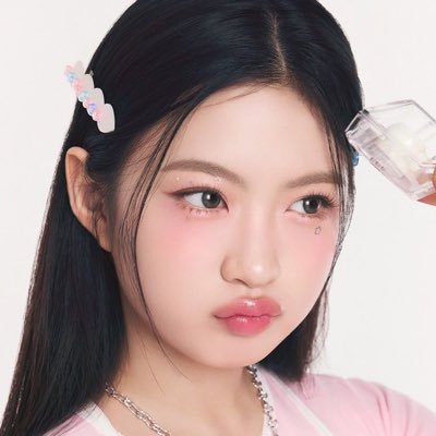 miladpys's profile picture. 