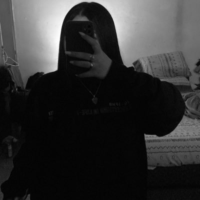 sssssssol7's profile picture. 