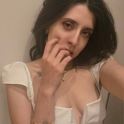 v_ainglorious's profile picture. https://t.co/bTYQ4ONw21