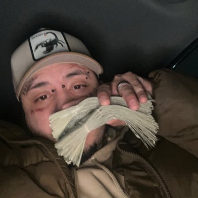 blurgawd's profile picture. FRIENDS AND FAMILY DO NOT ENTER. FINAL WARNING https://t.co/oyuUco3cIW