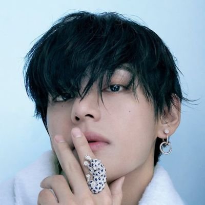 olandatae_nesli's profile picture. nasıl bilebilirdim bir gün daha fazlasını 
hissederek uyanacağımı...   | 

fan account