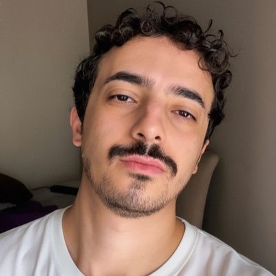 itscyrusstime's profile picture. let’s pretend it’s not the end of the world.