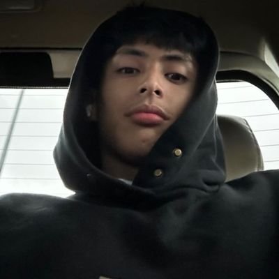 Gohstherz's profile picture. Gak usah kepo, owner akun ini lagi stress. https://t.co/6eYcsiYxC2