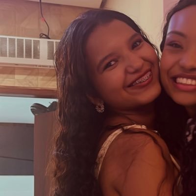 iscibelly's profile picture. 