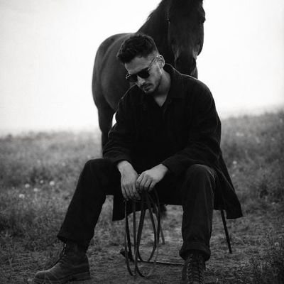 StanSaharsh's profile picture. Jai ma durga 
Jai mahakaal