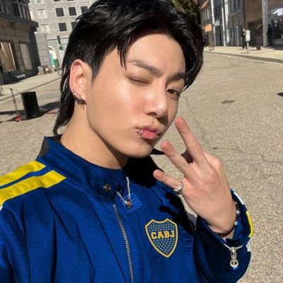 martyy_jklmn's profile picture. Directioner ♥️ Army 💜 Carat🩷🩵