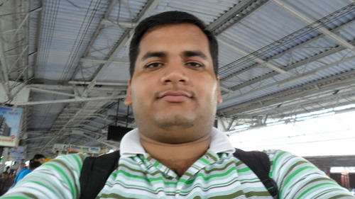 AJAYGIRI6's profile picture. 