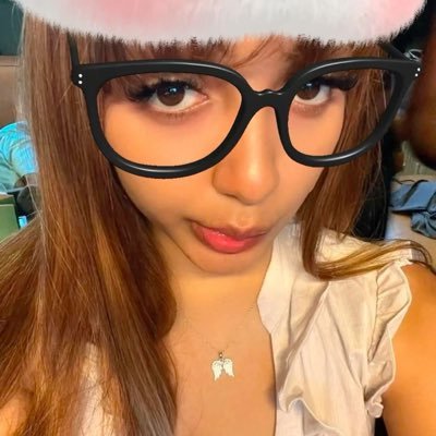 regrattore's profile picture. 