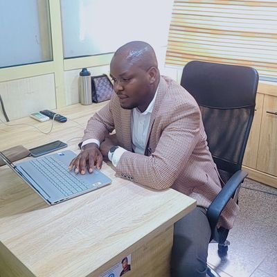 irepbdg_'s profile picture. I really appreciate being surrounded by smart individuals, and I'm all about spreading positivity. It's all about good vibes, no room for negativity.