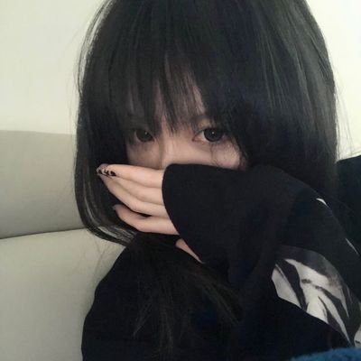 imkaguraaa's profile picture. suka-suka gue disini.