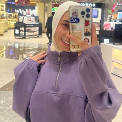 sanabankettaneh's profile picture. it’s سانا not سناء🤦🏻‍♀️                                      occupational therapist 💪🏻