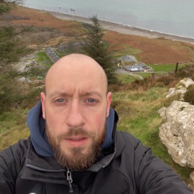 UtvAvfcEmery's profile picture. Avfc ⚽️ 🎯MVG🎯Wayne Mardle🎯Rvb🎯