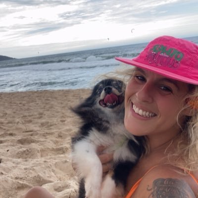 ParodeNatalia's profile picture. moradora do sul da ilha que só gosta de praia e ficar em paz
