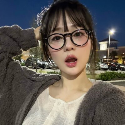 Pochacconim21's profile picture. 